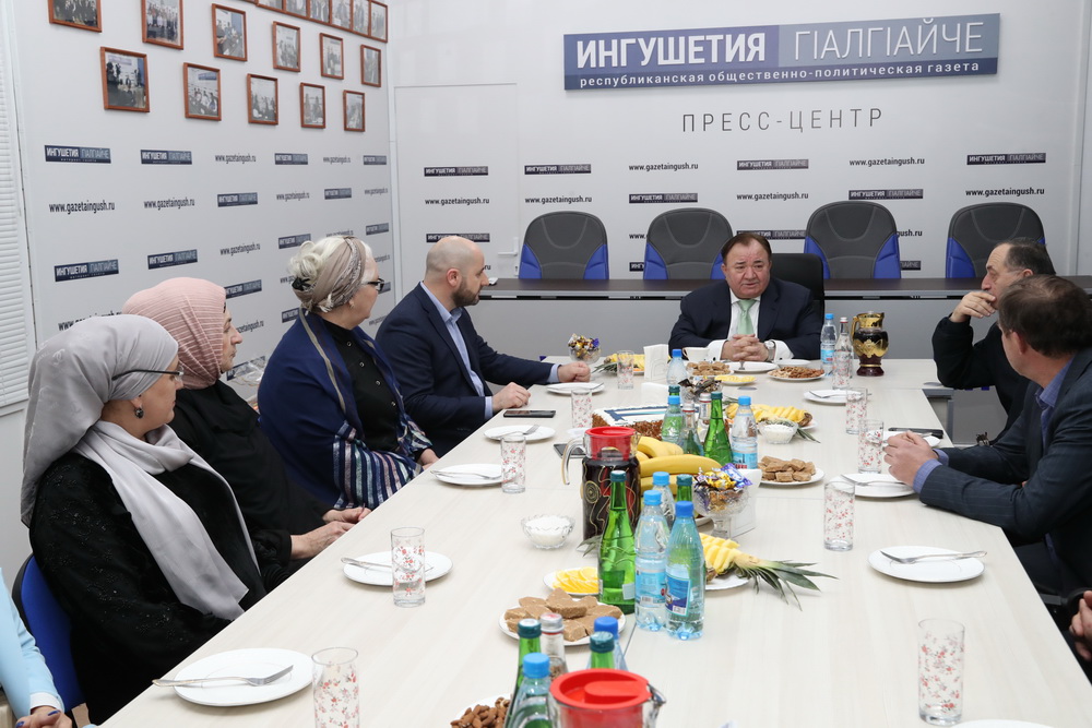 Махмуд-Али Калиматов около двух часов общался с коллективом газеты «Ингушетия»